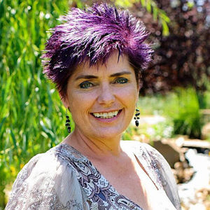 Meet your Posher, Paula